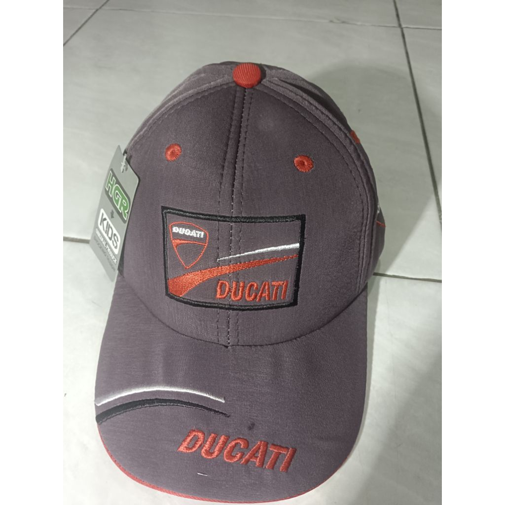 topi anak logo ducati abu-abu