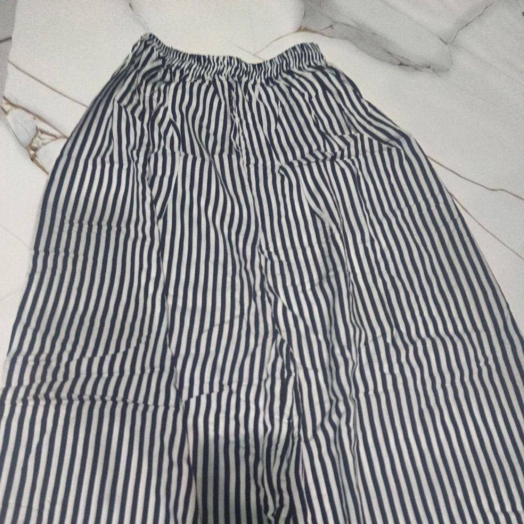 KULOT RAYON MONOLITE (BARU)