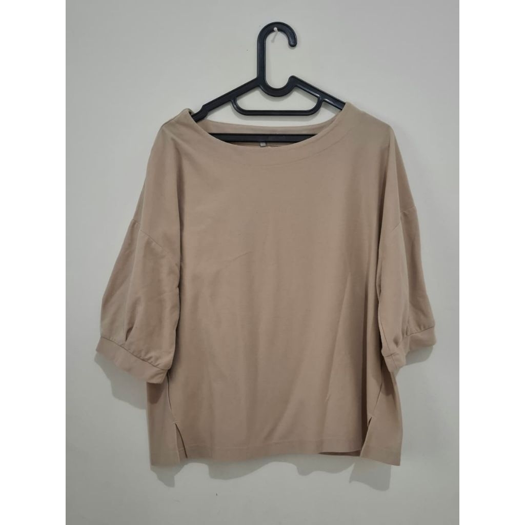 Baju Kaos Coklat Susu / Atasan Wanita