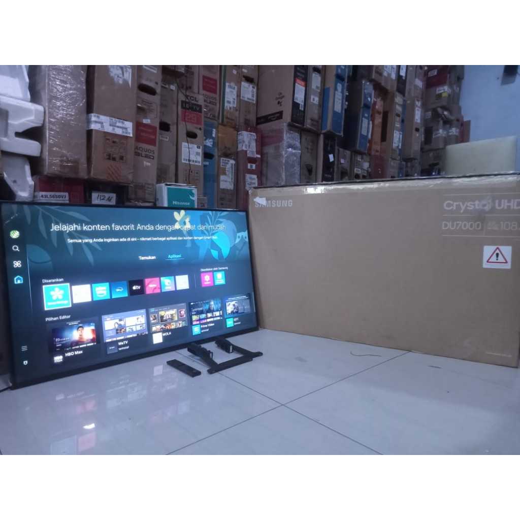SMART TV Samsung 43In 4K UHD Sudah Youtube Digital TV Kondisi bekas pemakaian masih segel 6274F