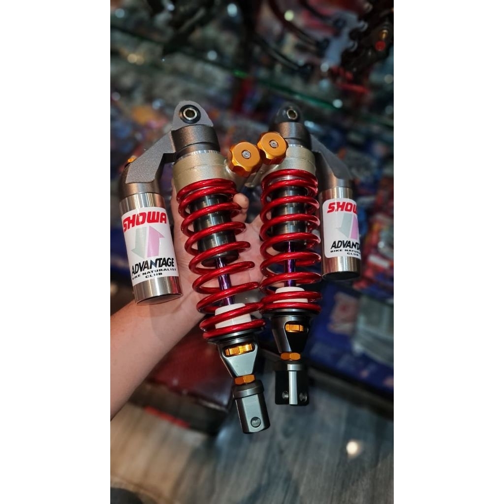 Shockbreaker Showa Advantage cnc Thailand size 320mm PCX 150-160