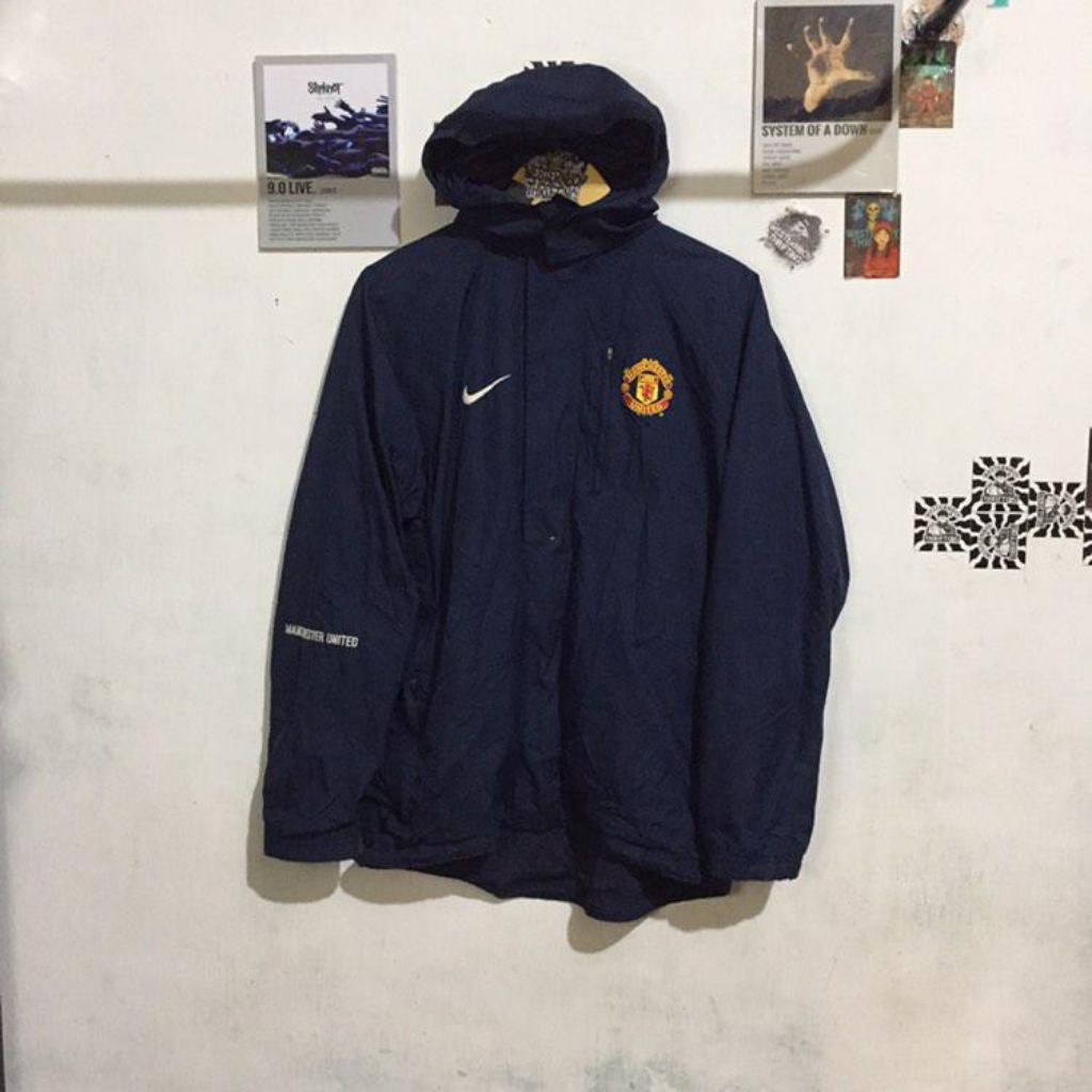 MANCHESTER UNITED(NIKE) JACKET.
