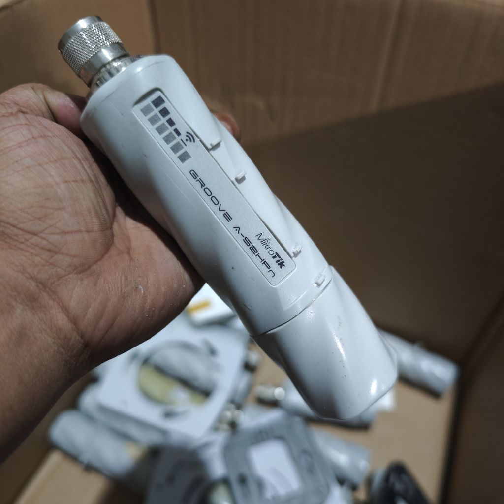 Mikrotik Groove A52HPN  2GHz/5Ghz Groove A 52hpn termurah
