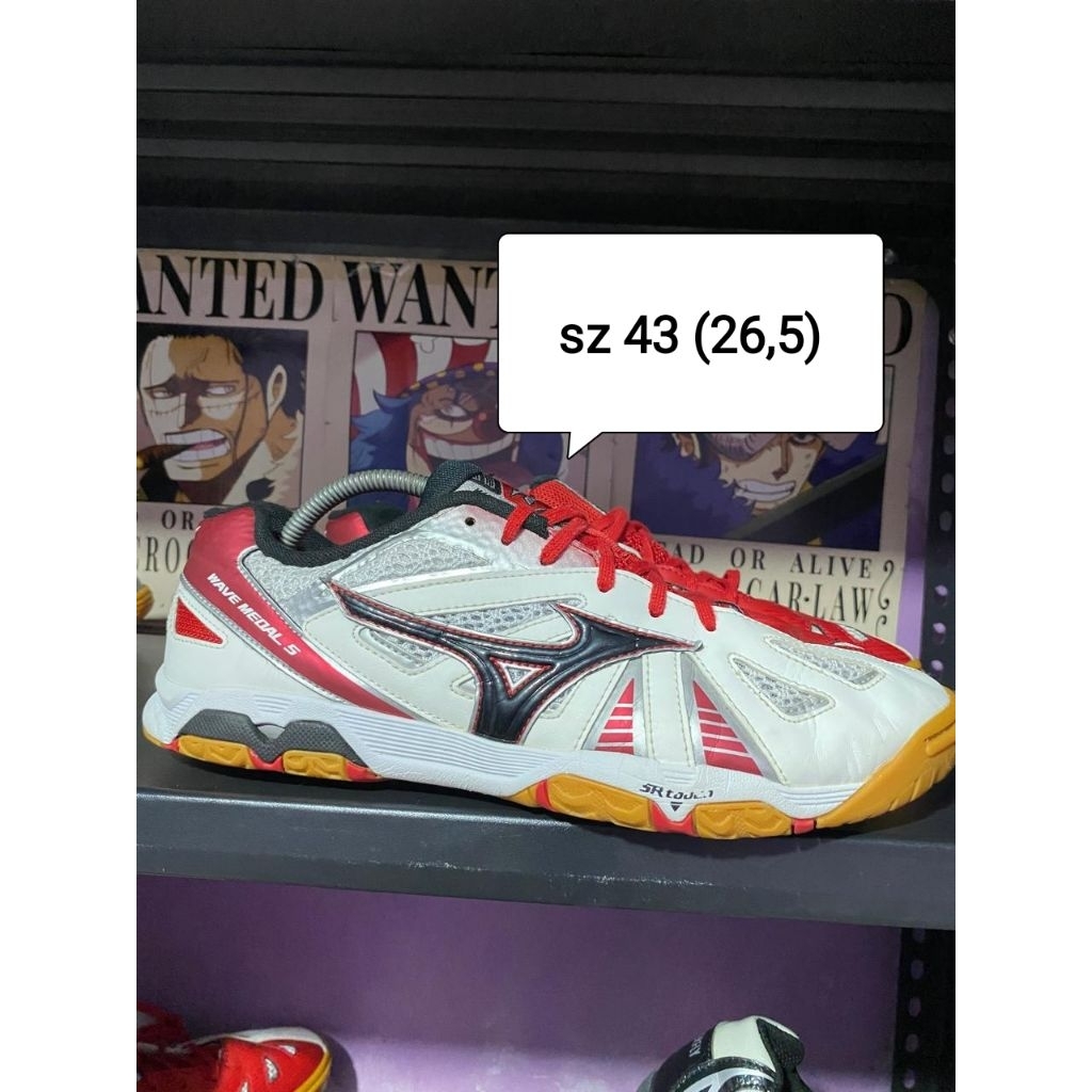 sepatu tenis meja/pingpong second