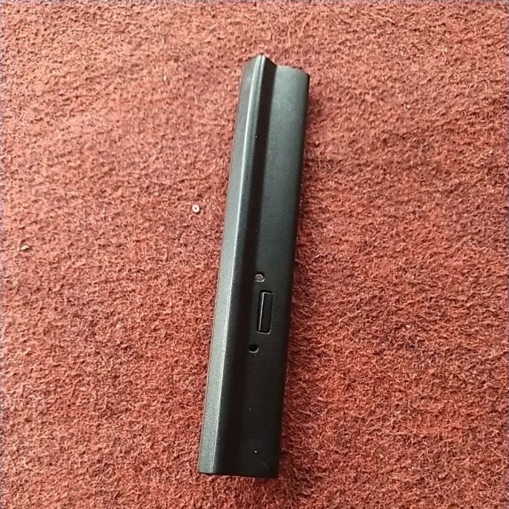 tutup dvd laptop samsung NP300E4Z