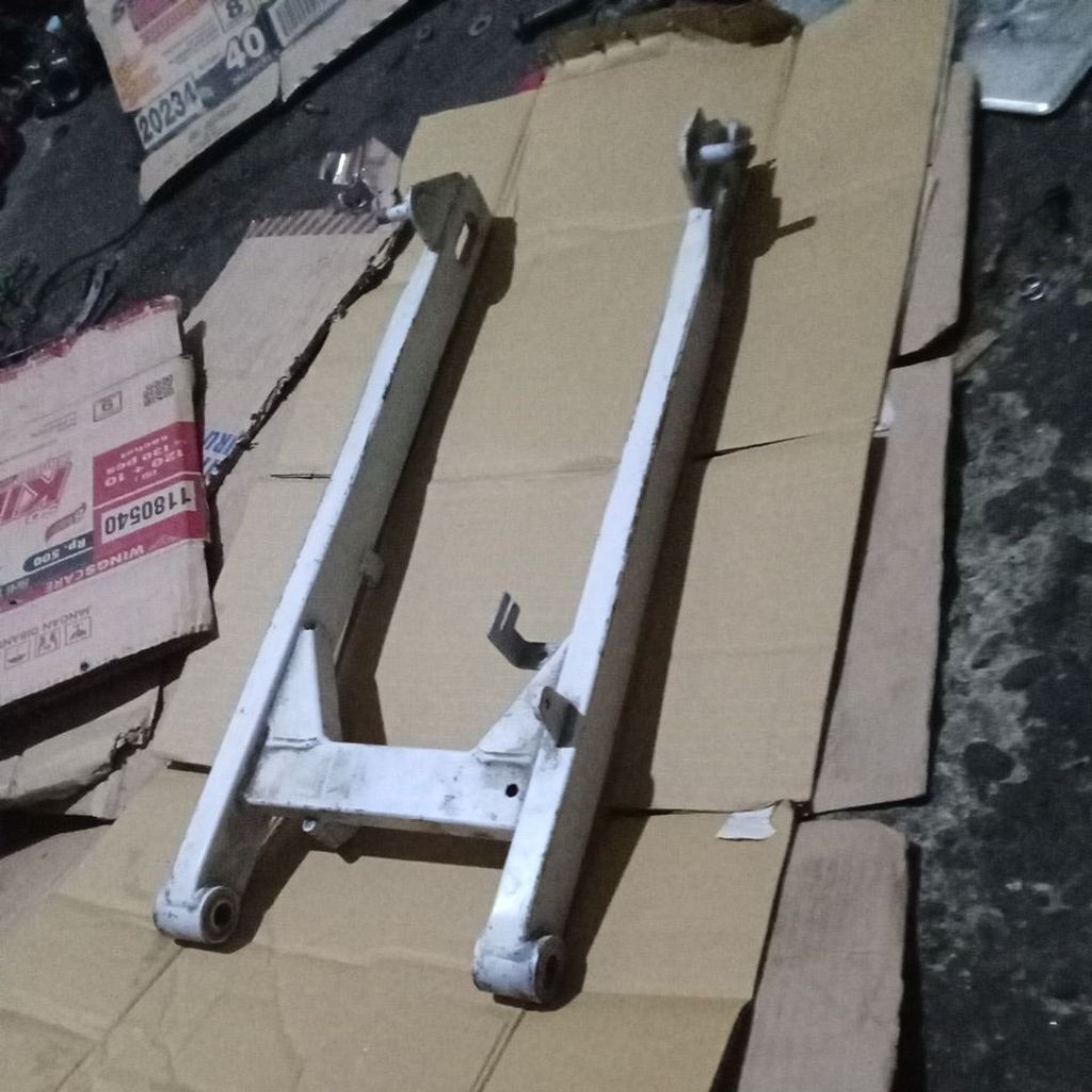 swing arm SUPRA X 100/110 SUPRA X LAMA SUPRA FIT lama