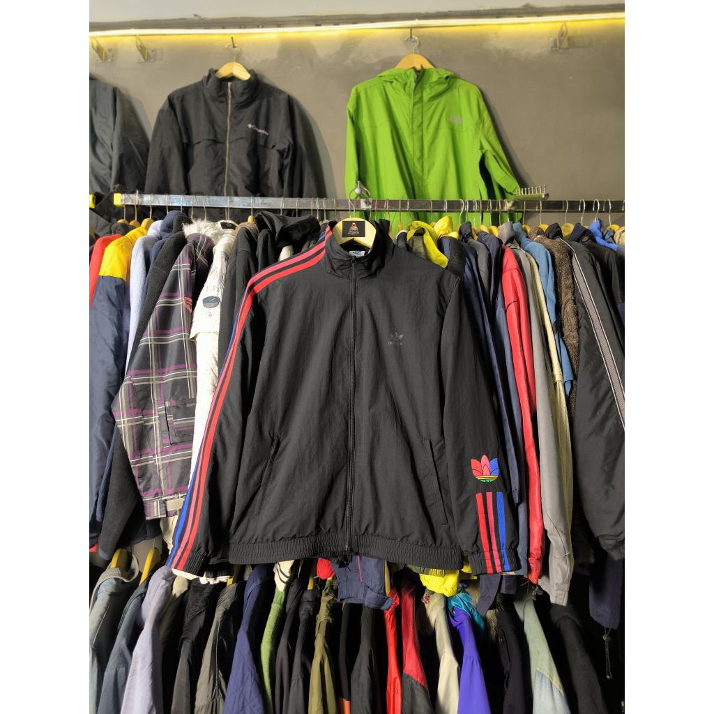 adidas adicolor 3d trefoil track jacket