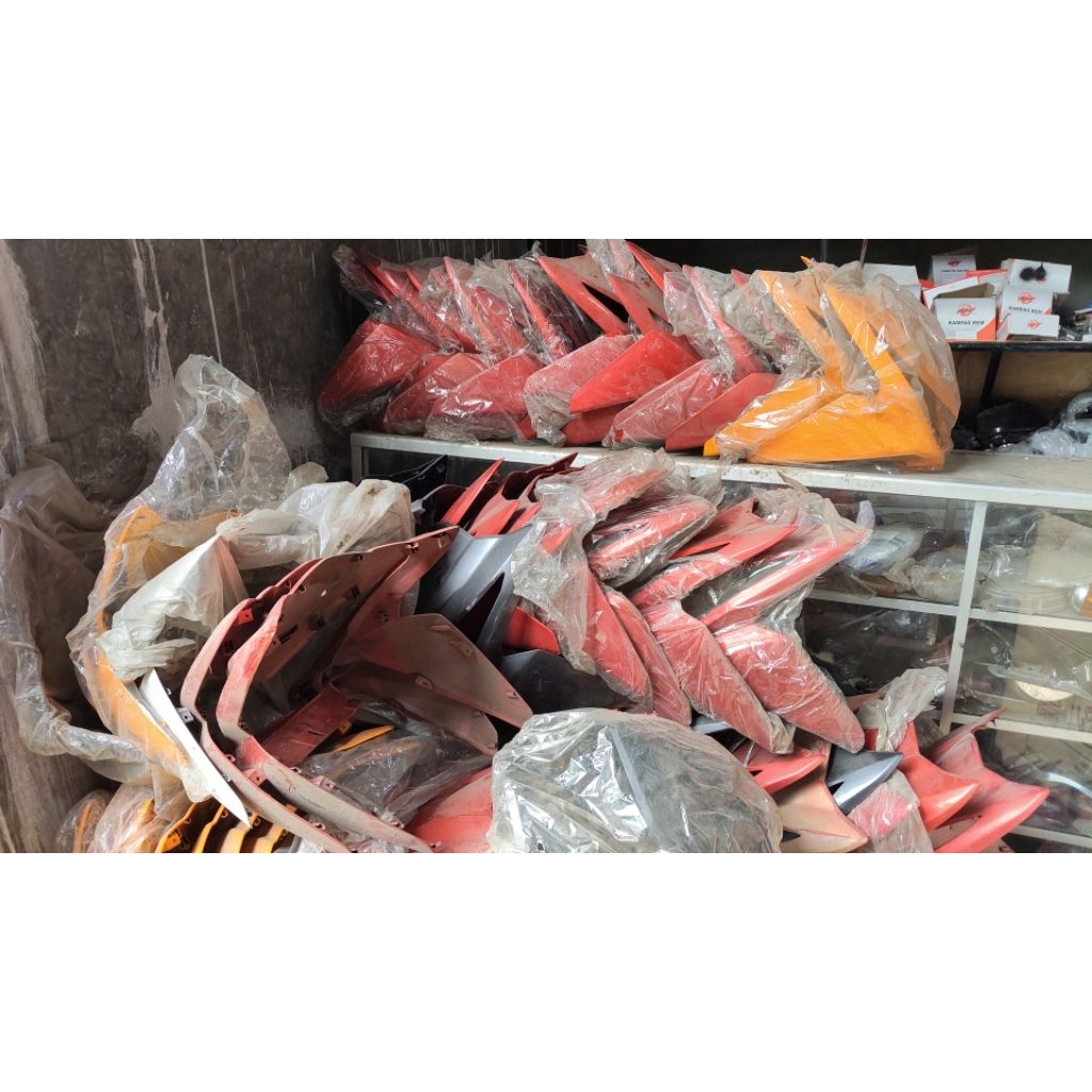 TAMENG DEPAN BEAT FI ORIGINAL MERAH OREN