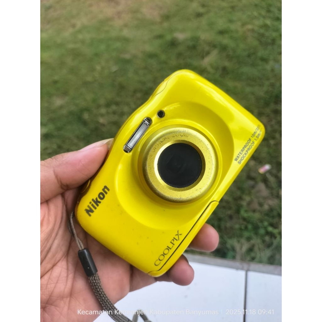 Kamera digital Nikon Coolpix s33 waterproof