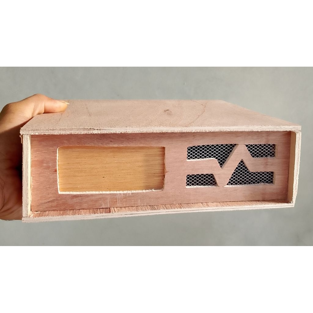 box power Amplifier viral 3amper besar   ukuran 25×22×7cm