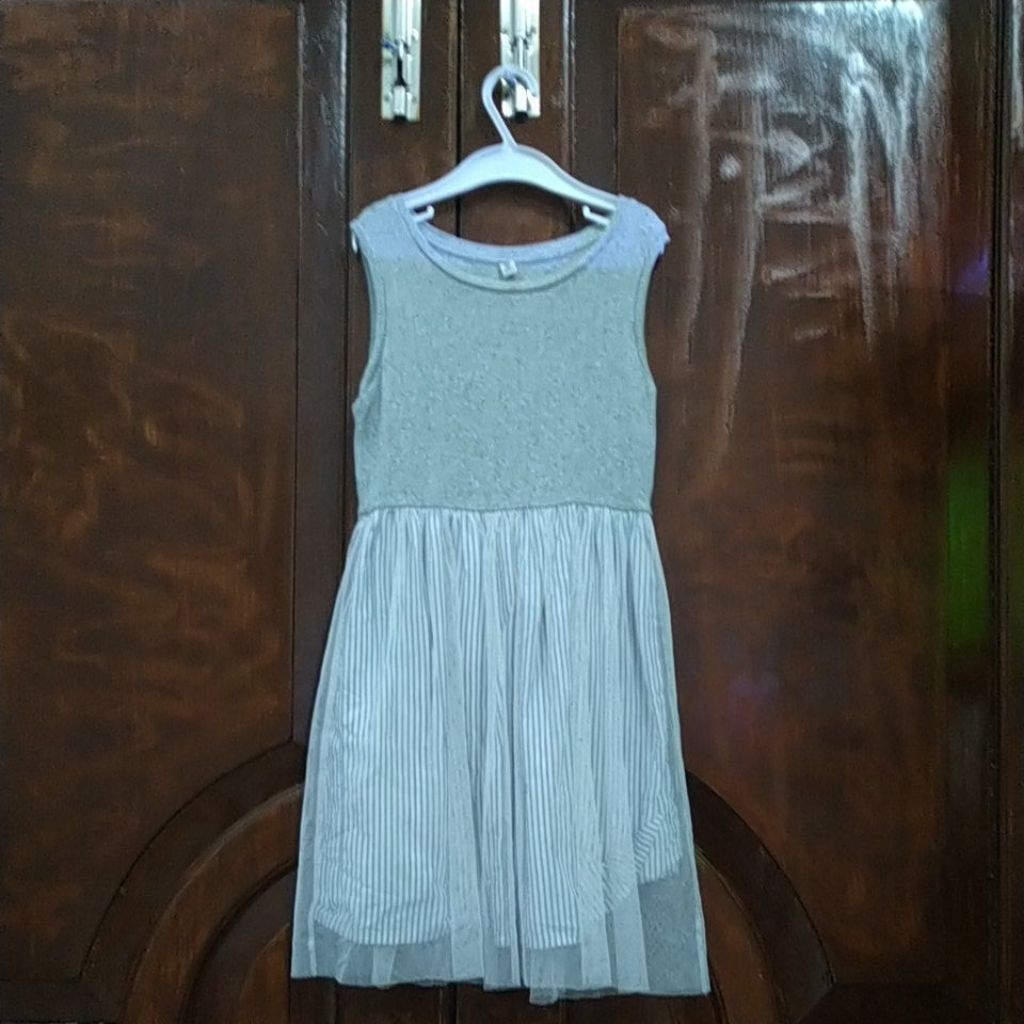 dress anak uniqlo