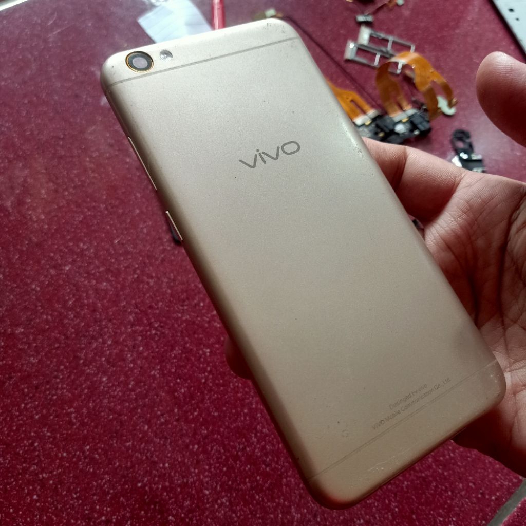 Backdoor bekas Vivo v5/v5 lite second Copotan ada tombol luar sesuai foto