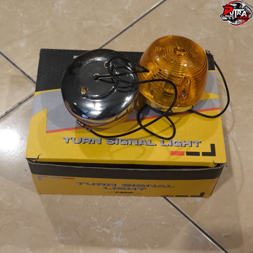 LAMPU SEIN RETENG RETING HONDA C70 C50 C90 SEIN DEPAN SET