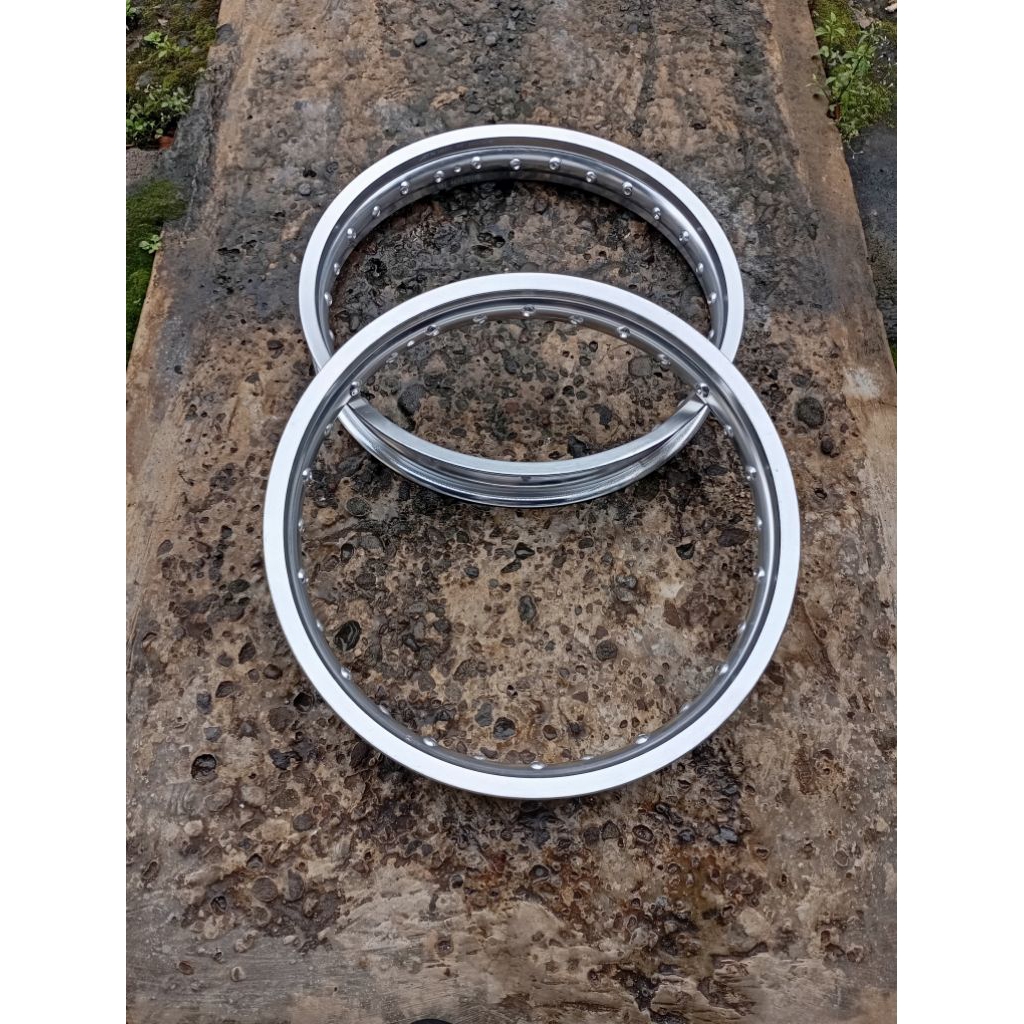 velg ring 18 uk 215 hole 28 merk jinfeii thailand (1pcs)