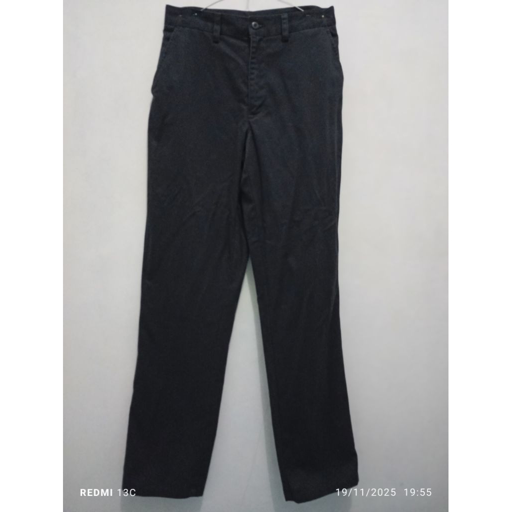 preloved celana panjang chino pria giordano