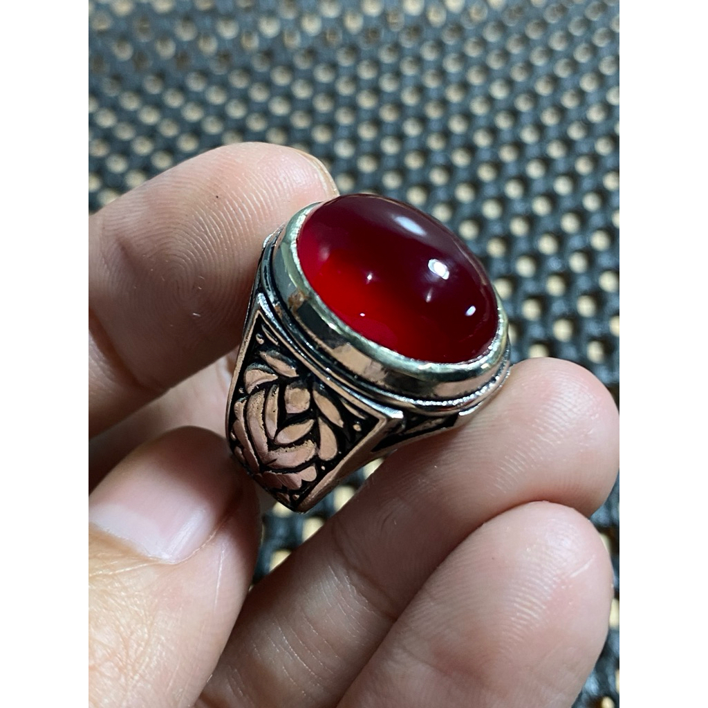 cincin batu red baron super