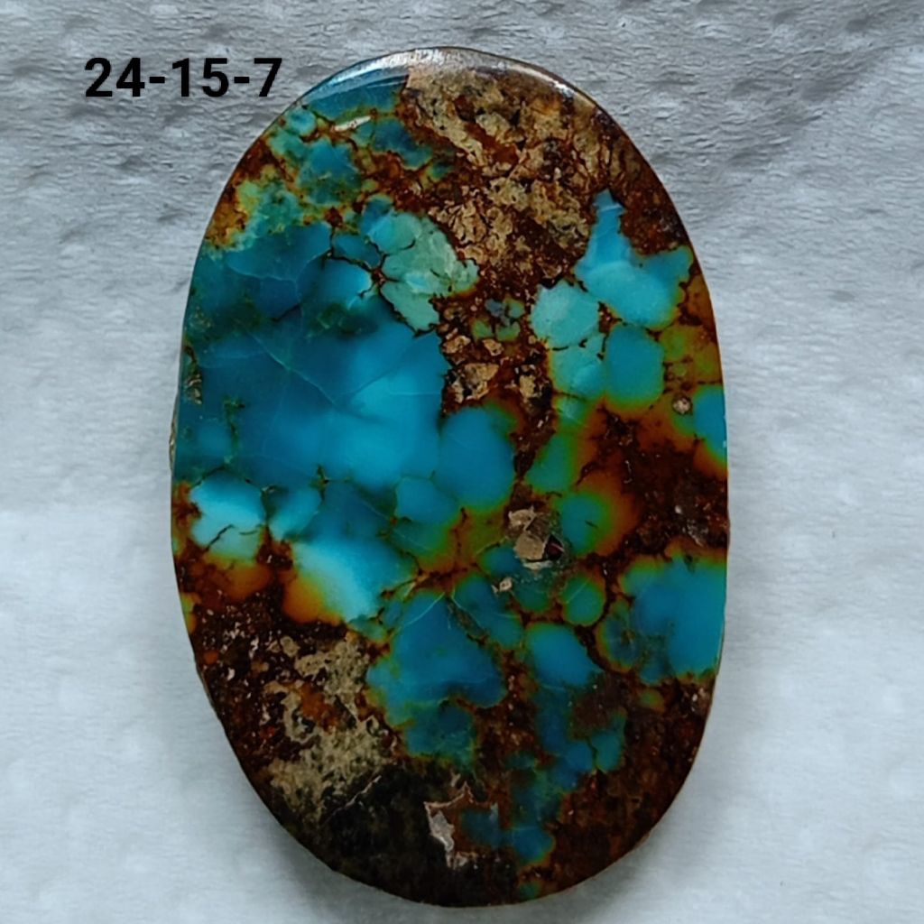 PIRUS PERSIA WARNA BIRU GRADI SERAT BERKARAKTER