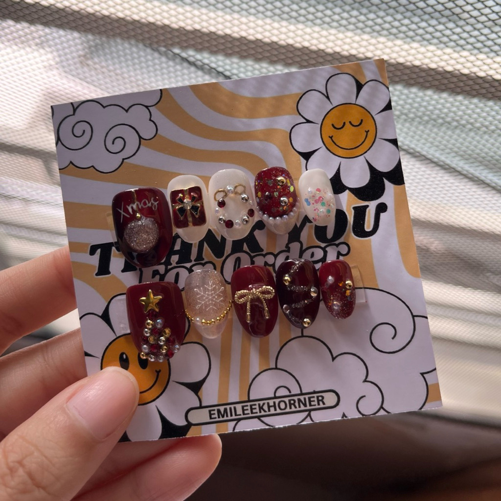 Press On Nails/ Kuku Palsu/ Fake Nails Christmas In Maroon Nails Kuku Natal Maroon