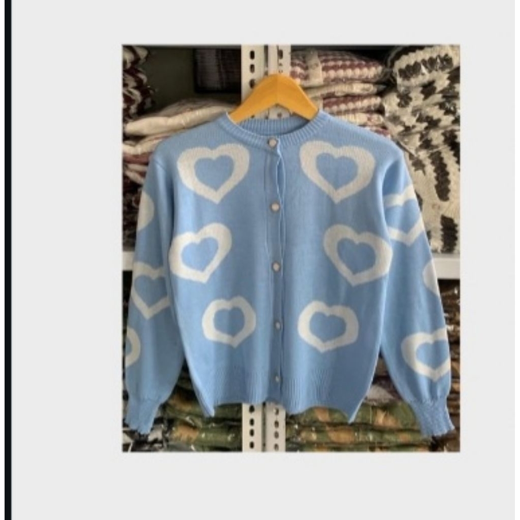Sweater Love Cardigan Rajut