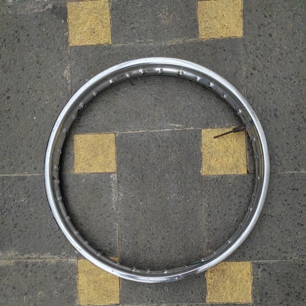 VELG BESI STANDAR 18 185 ASLI TAKASAGO JAPAN COCOK UNTUK RXKING RXK THUNDER 250 SCORPIO SR400 COPOTA