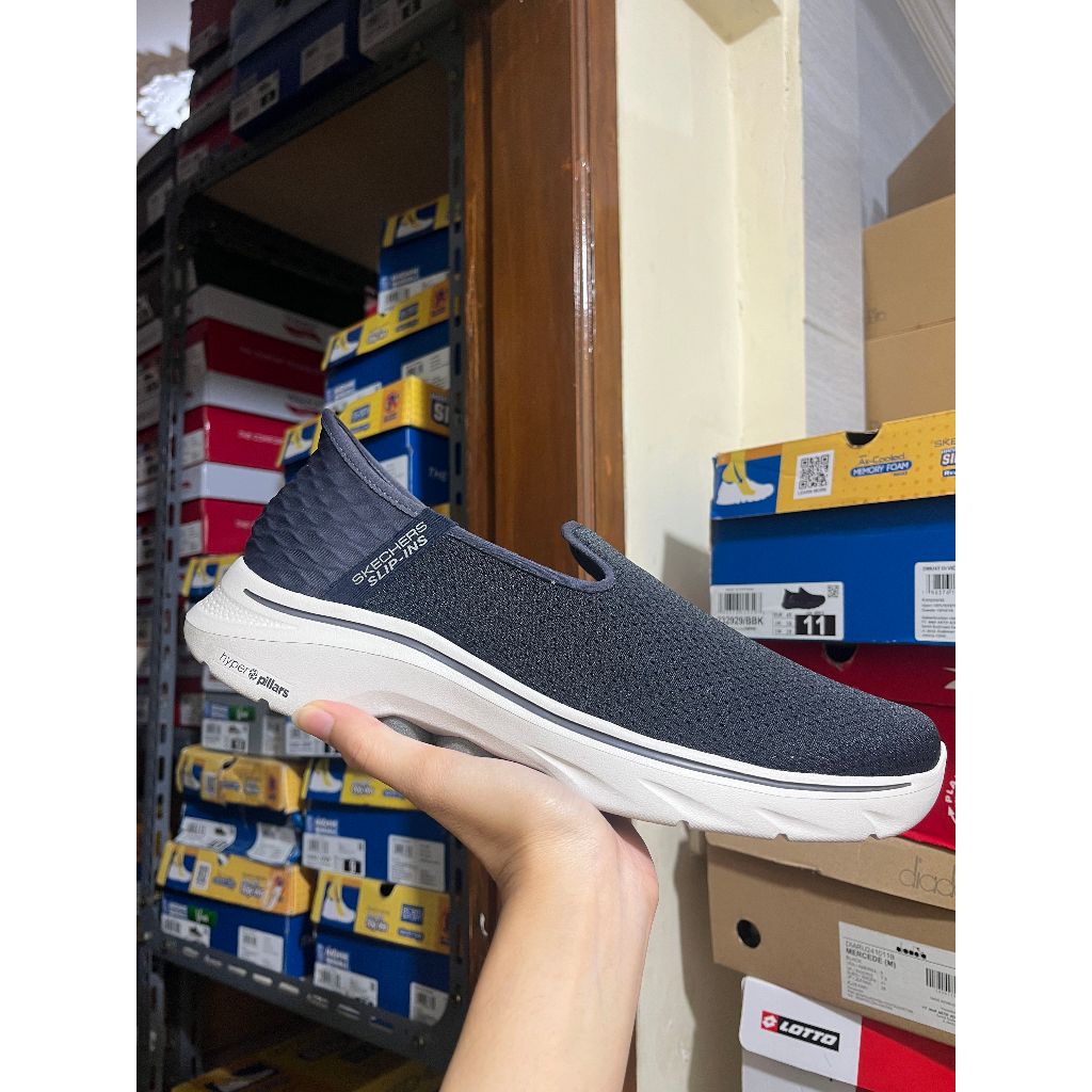 Size 45 Sepatu Pria Skechers Go Walk 7 Delay Navy Original 216551NVY