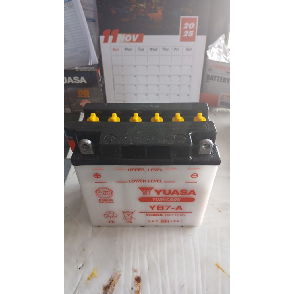 Aki basah Yuasa YB7A untuk motor thunder