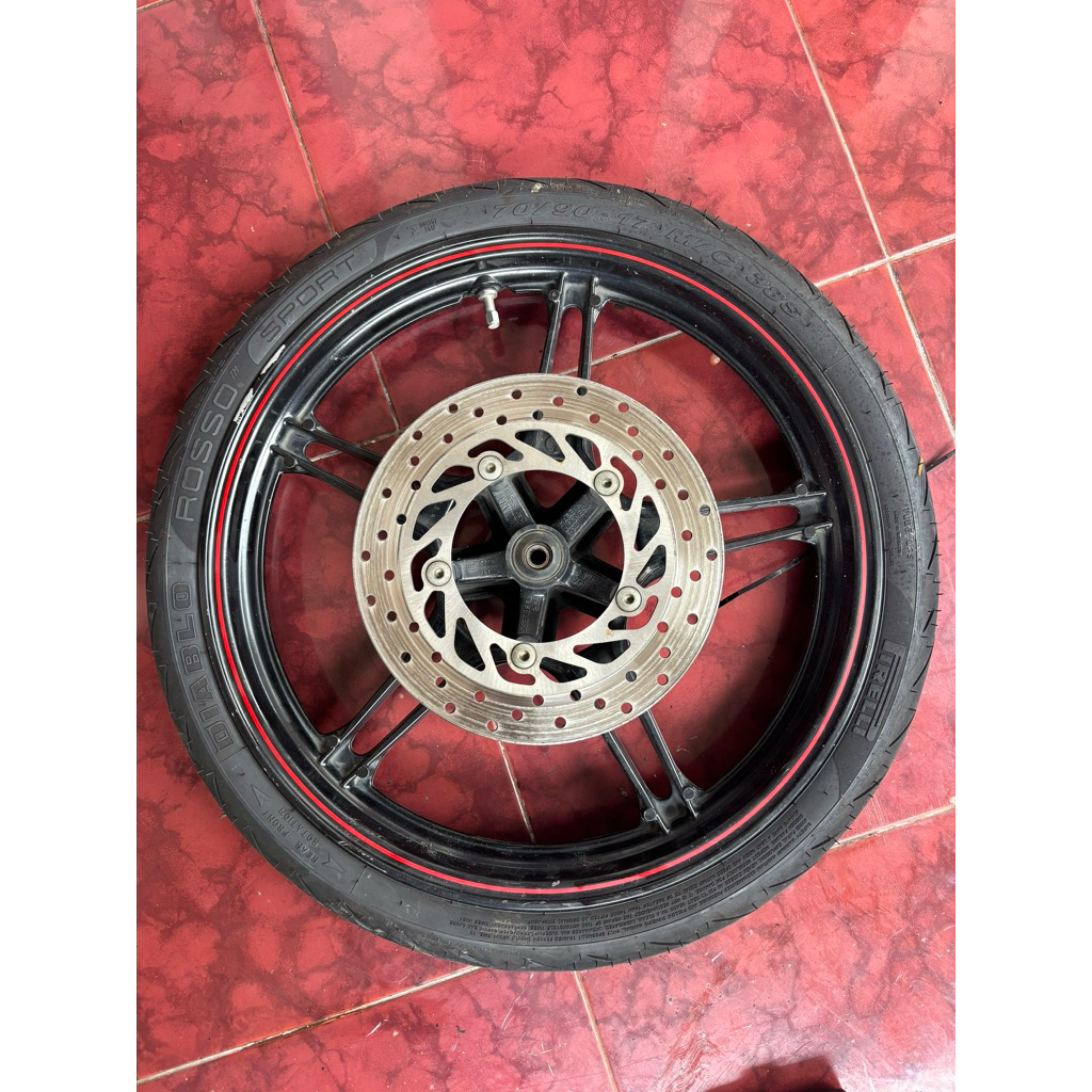velg depan mx king ban pireli
