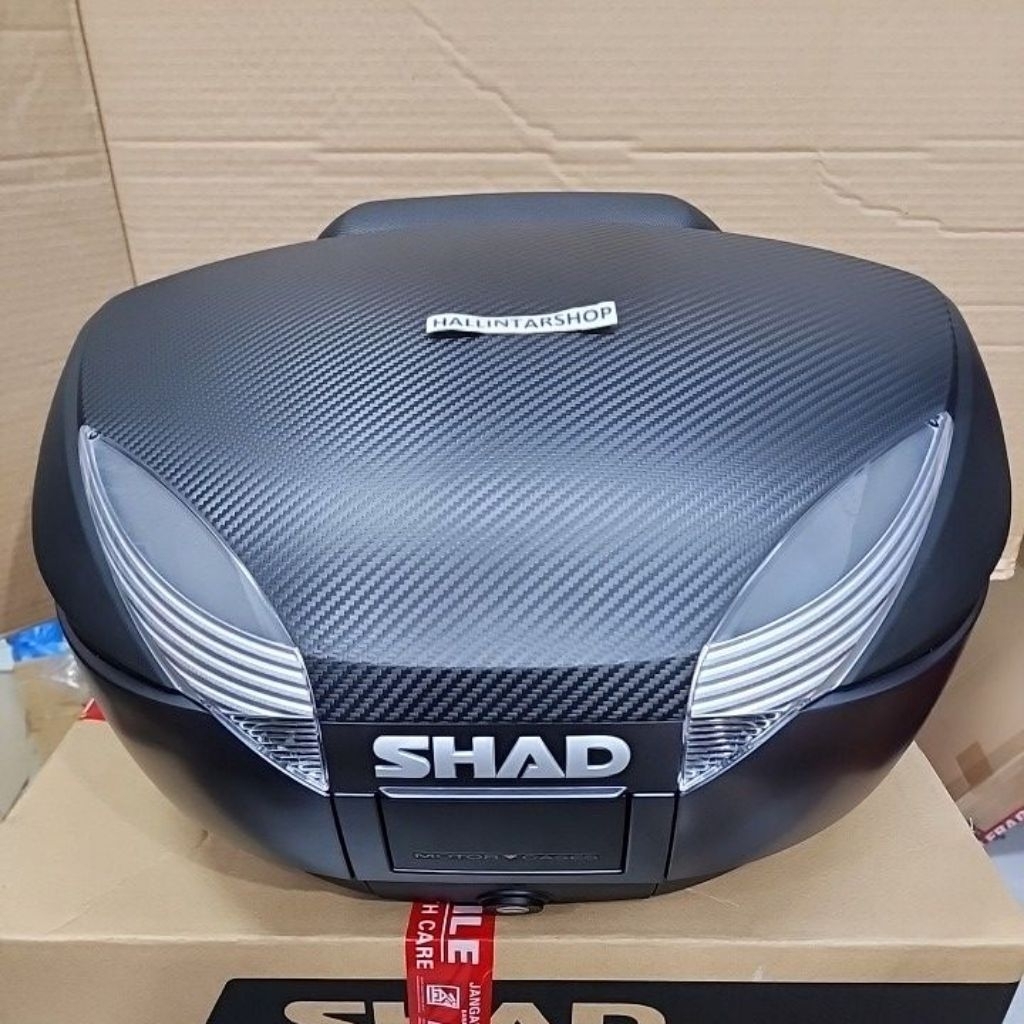 BOX MOTOR SHAD SH48 CARBON