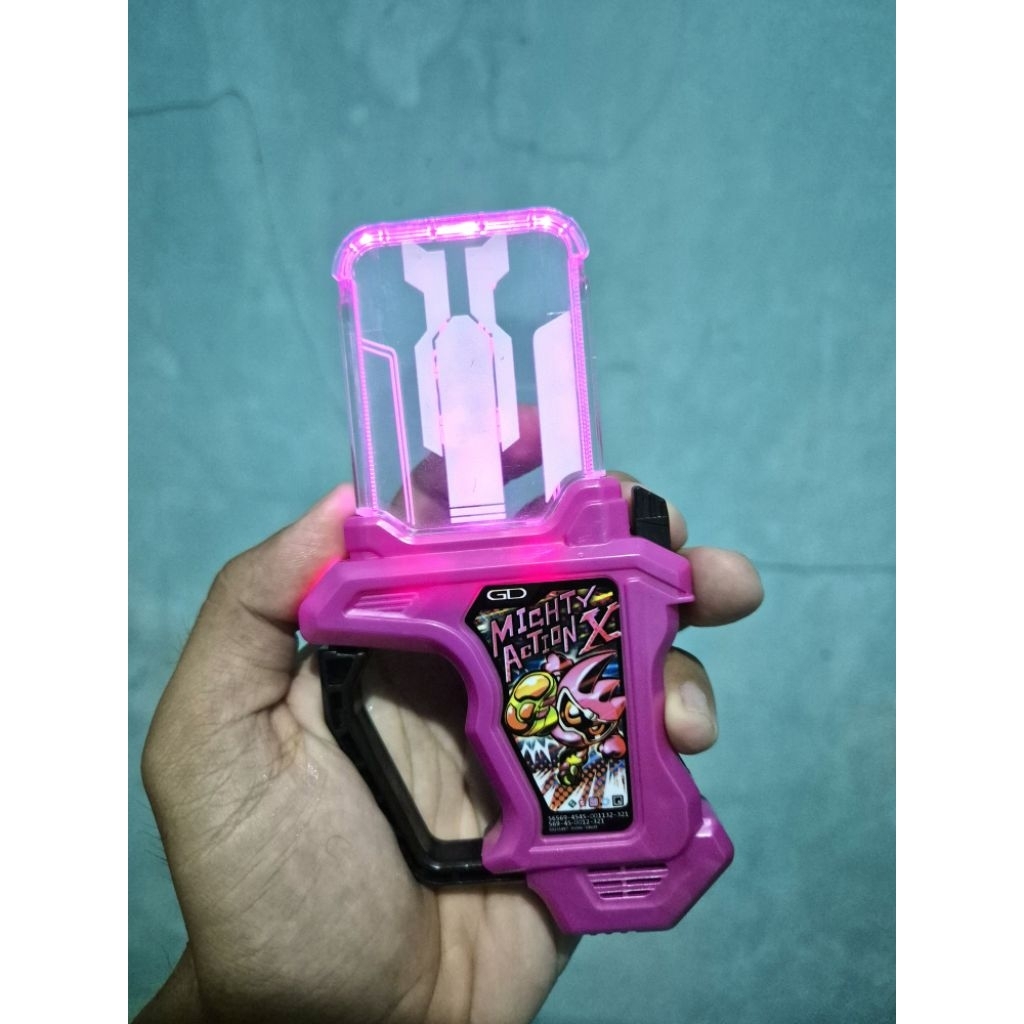 DX gashat Mighty action X