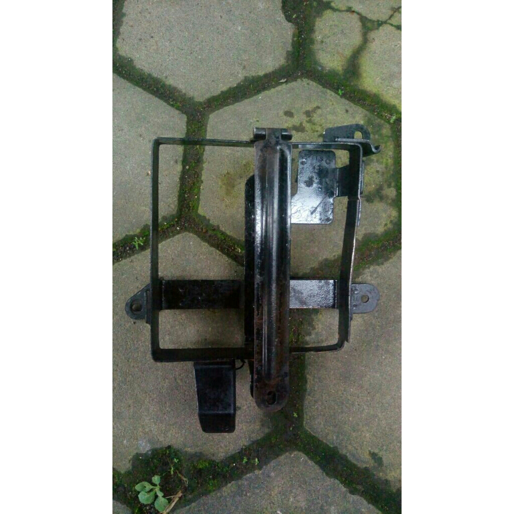 wadah aki honda tiger revo