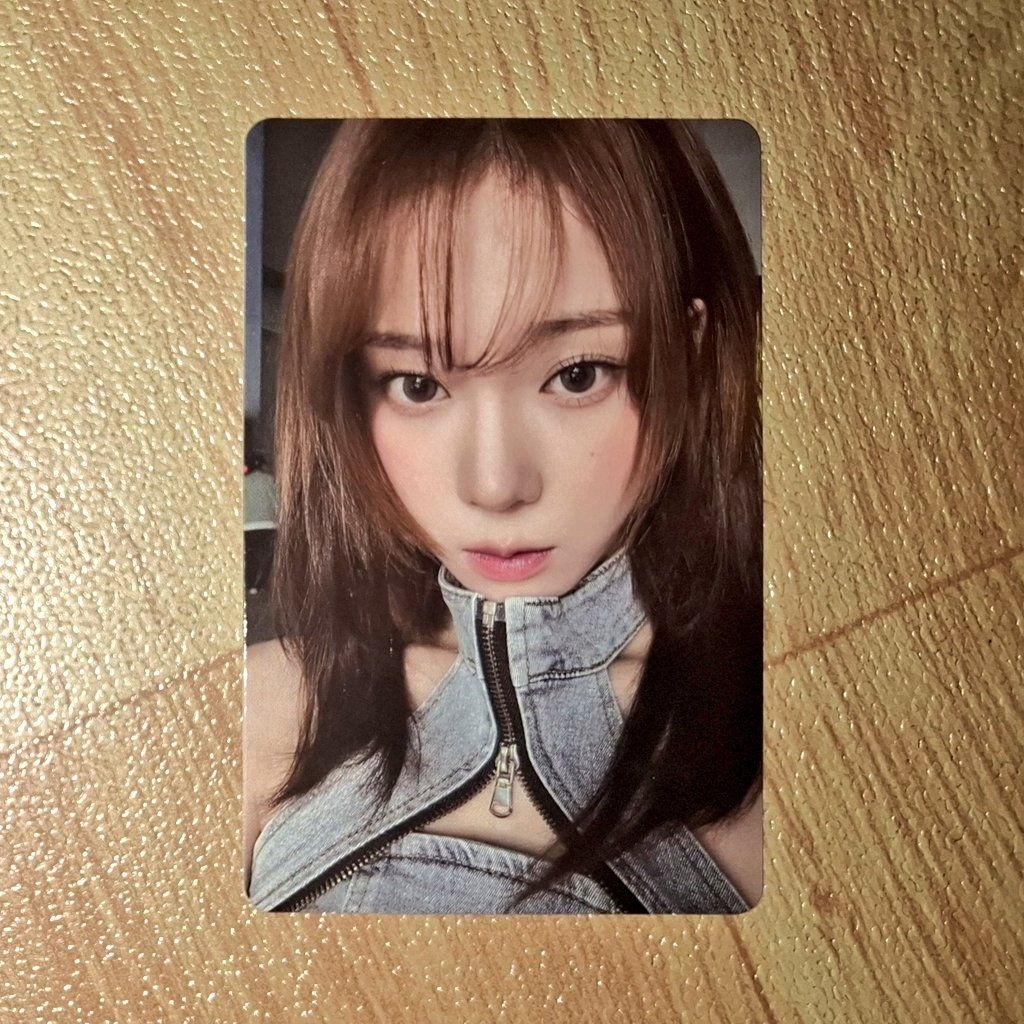 Pc photocard Winter aespa better things exhibition
