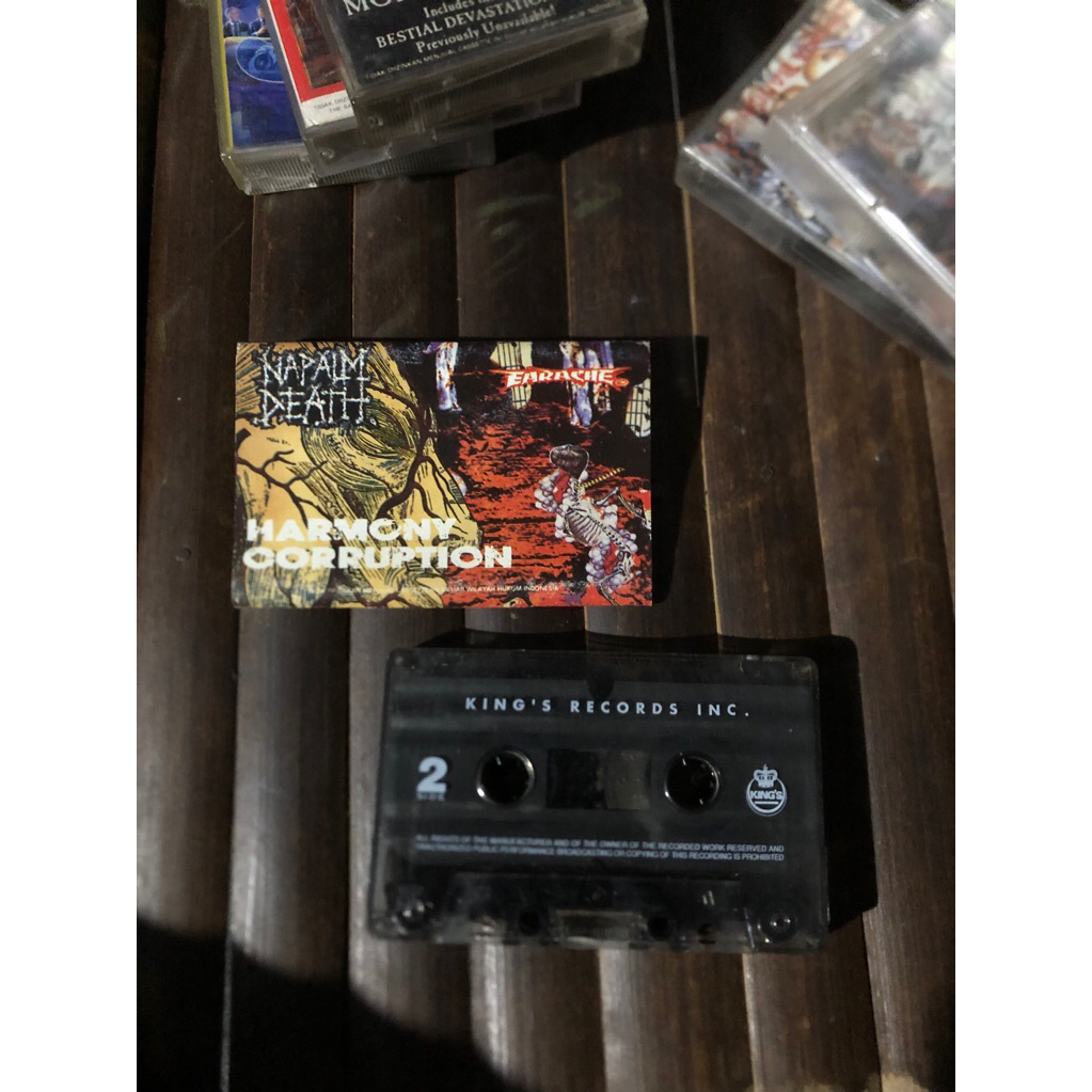 Kaset Napalm Death Harmony Corruption