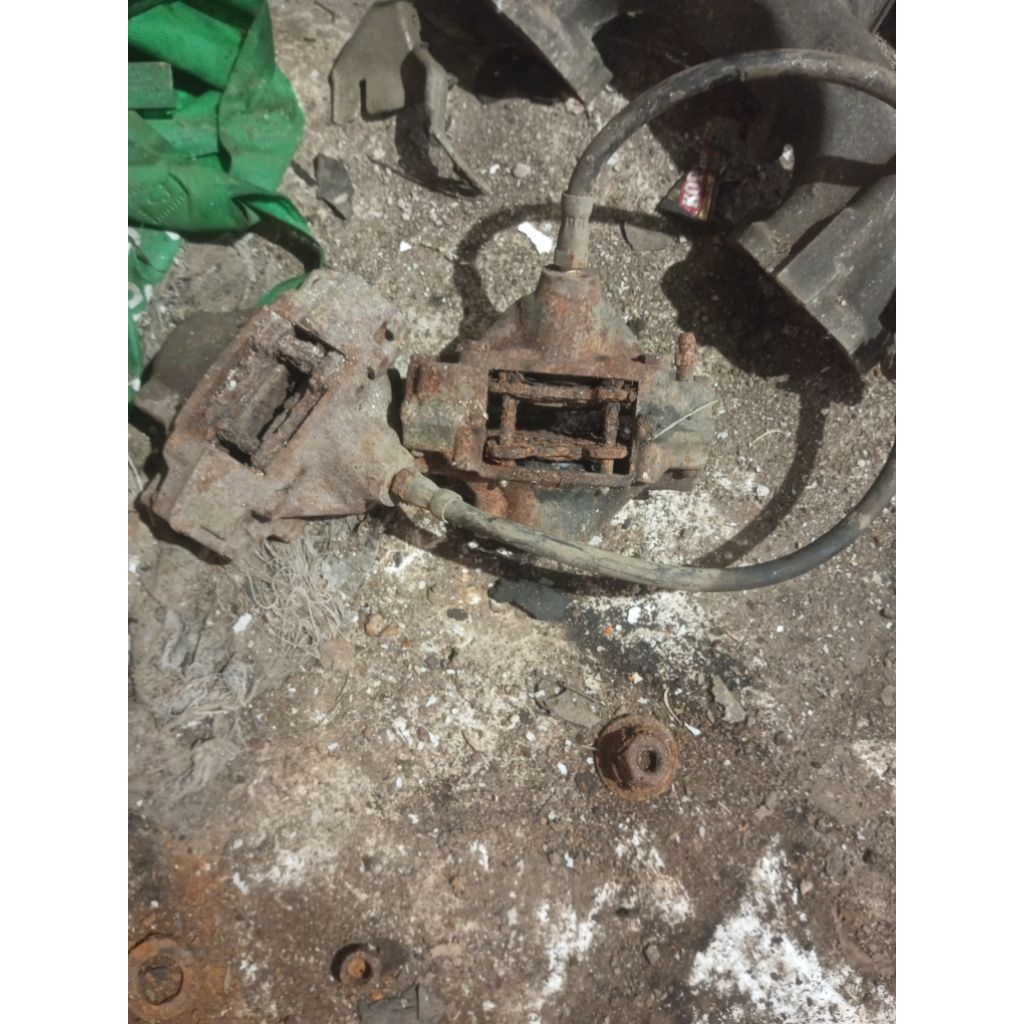 Kaliper rem mercy boxer w124