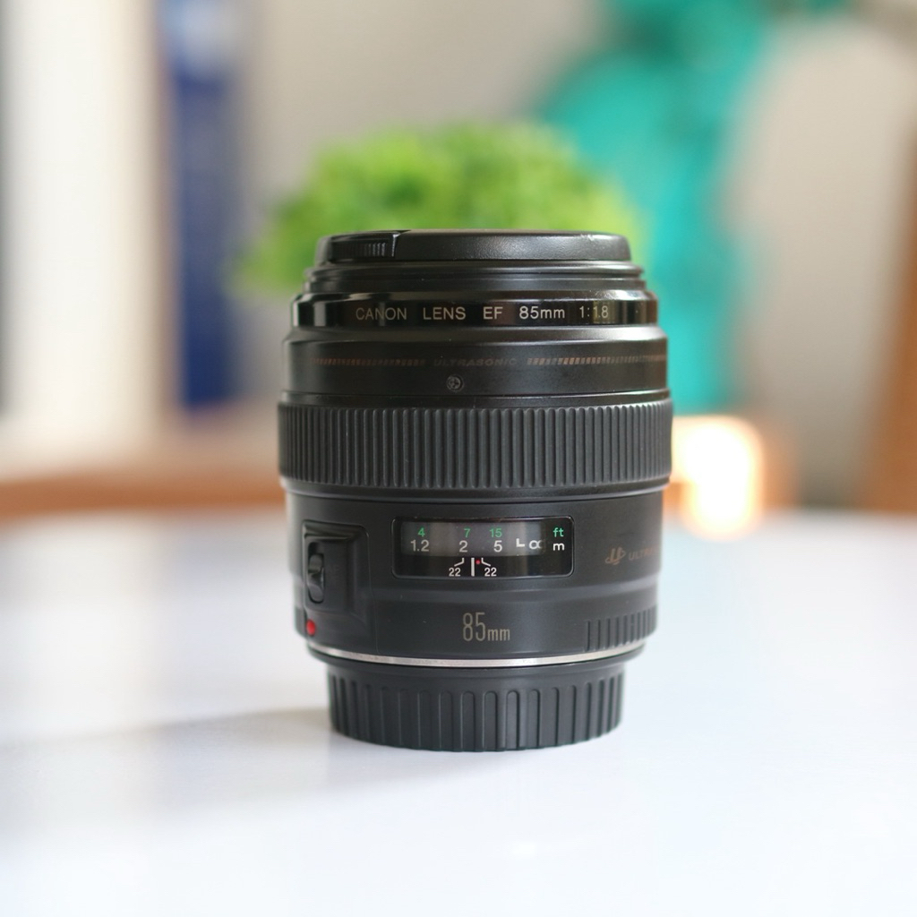 Lensa fix Canon 85mm f1.8 USM