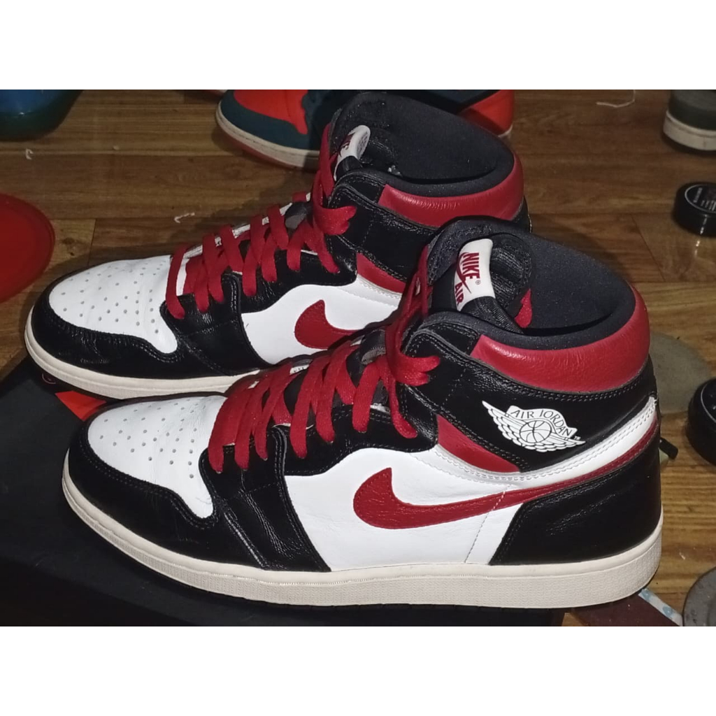 Nike Air Jordan 1 High OG Sneakers - Red, Black, White