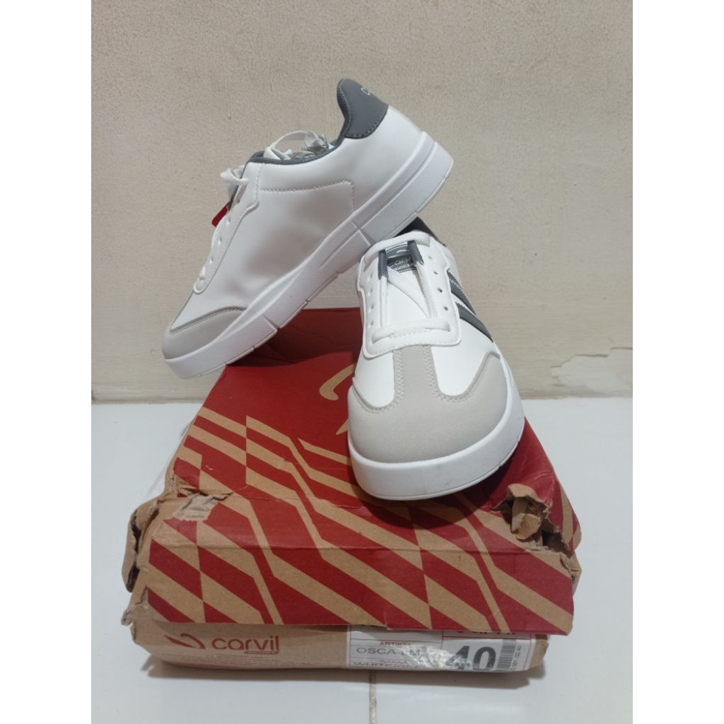 Sepatu carvil pria/wanita