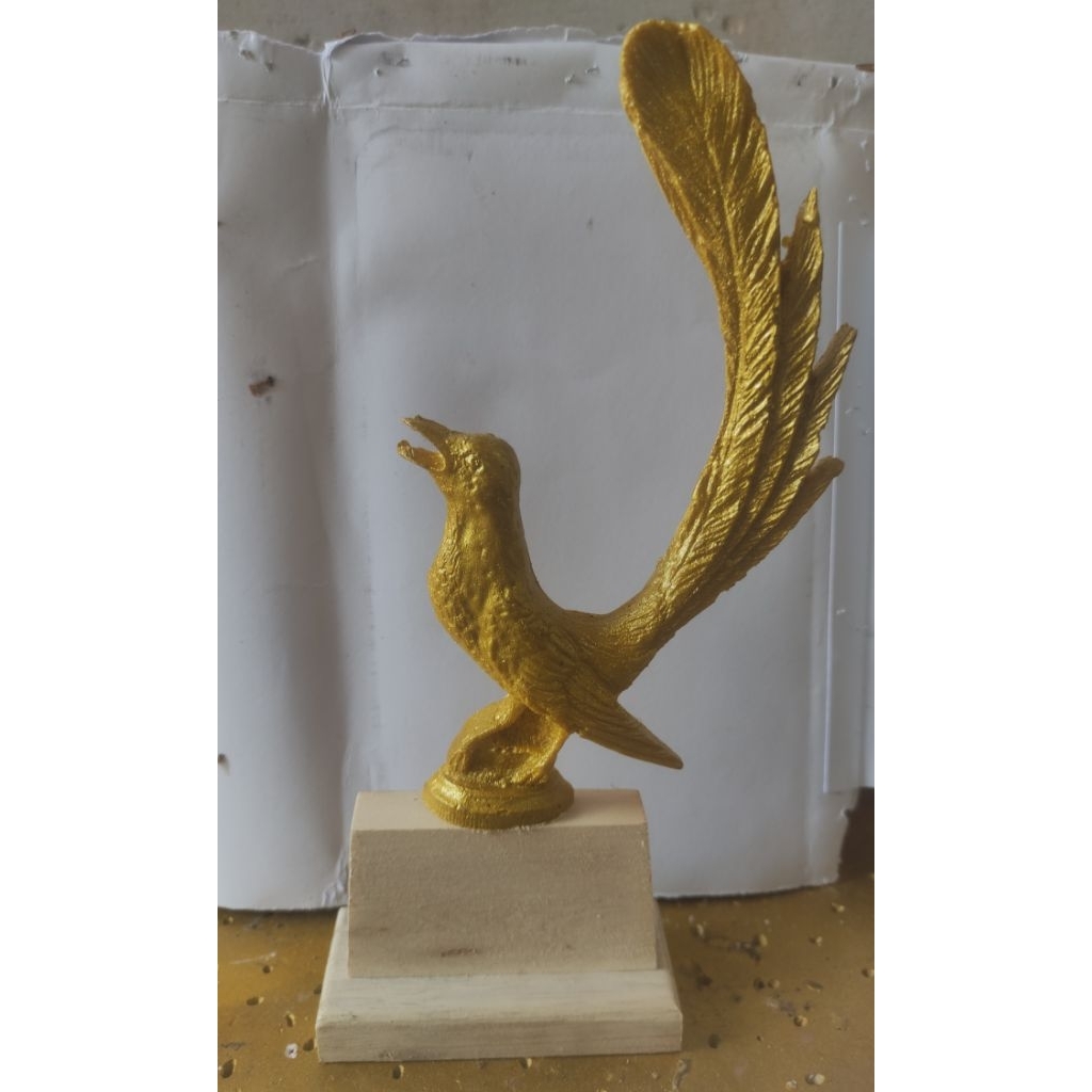 piala tropy lomba burung berkicau