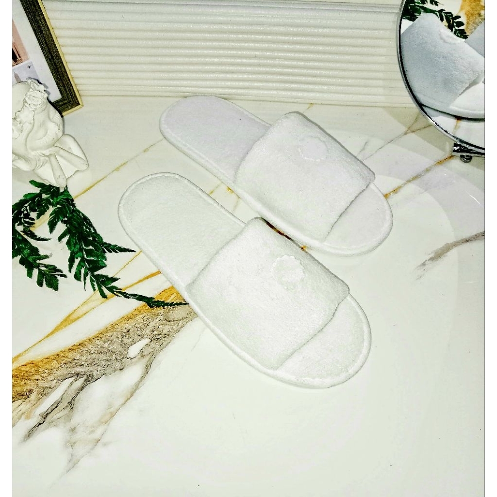 Sandal Hotel Sandal Rumah Tebal Anti Slip Empuk Nyaman