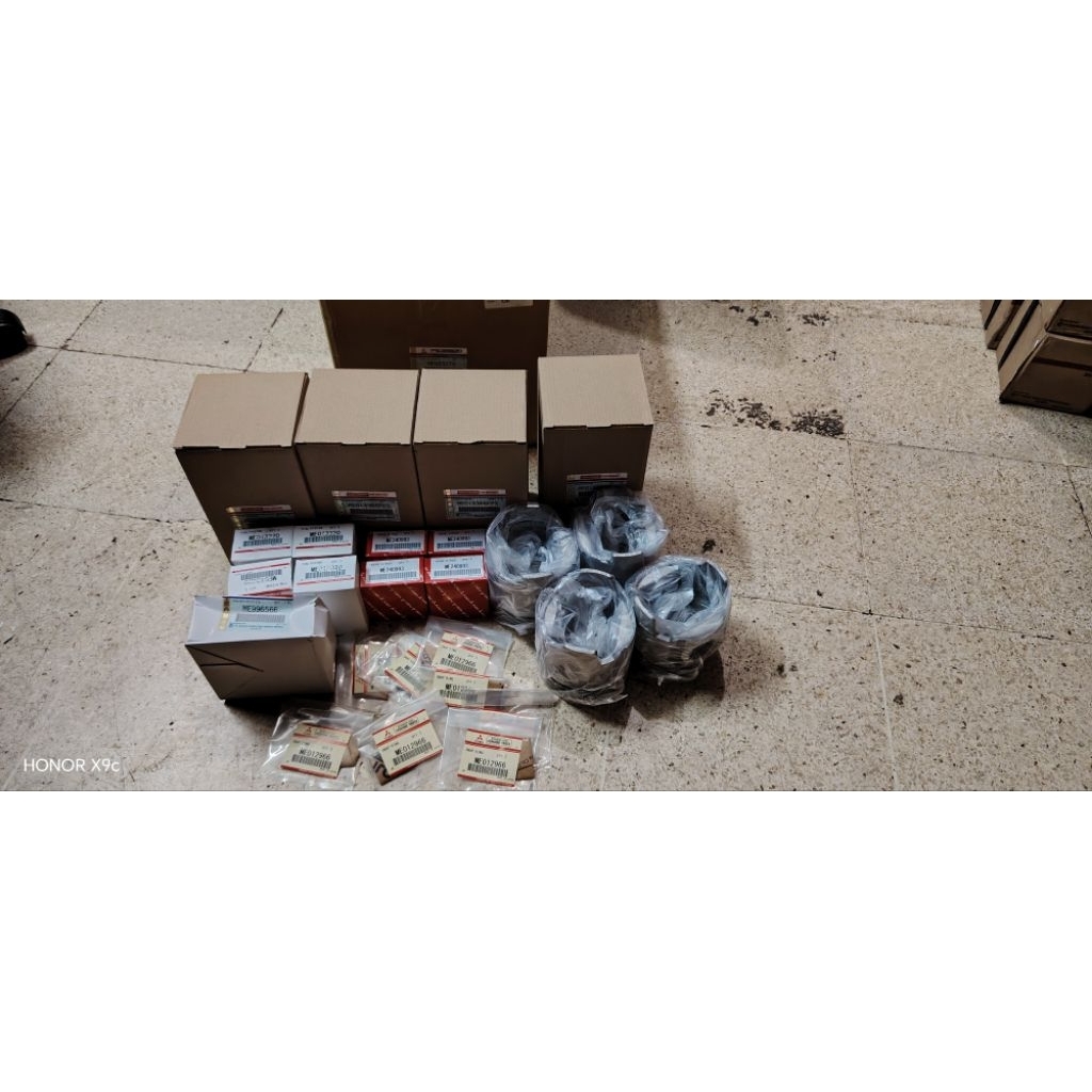 liner kit/boring kit untuk mobil mitsubishi canter PS110/125 /136 original 100%