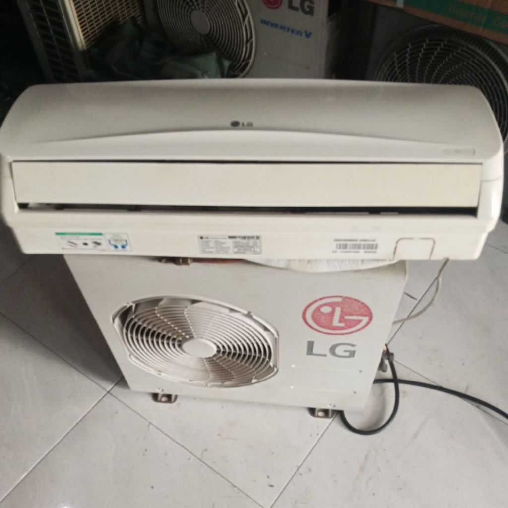 ac second LG 1/2pk full freon