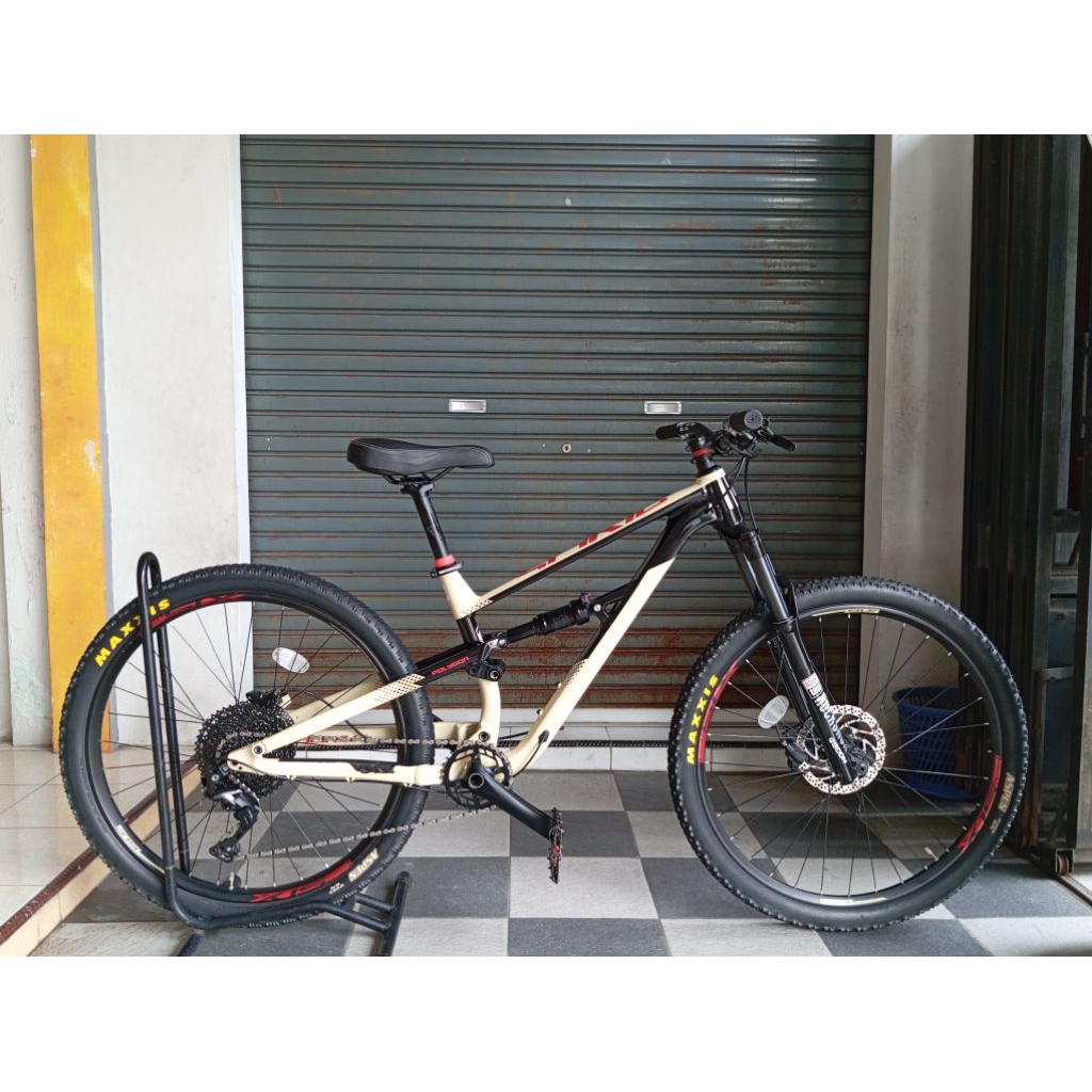 Polygon Siskiu D7 size S