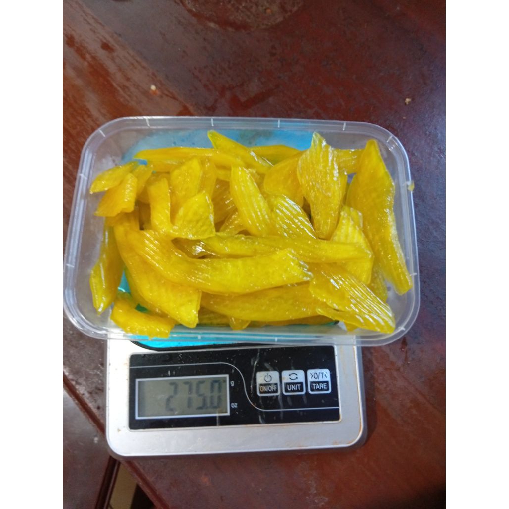 manisan pepaya muda yang enak dan segar. manis ada asam nya dan garing