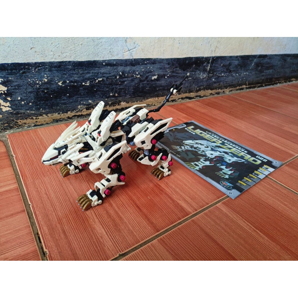 zoids liger zero bt model putih