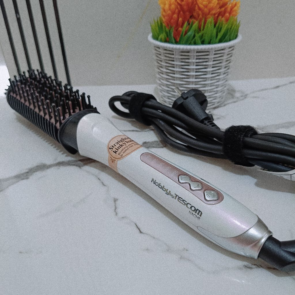 catokan sisir Nobby by Tescom nach5