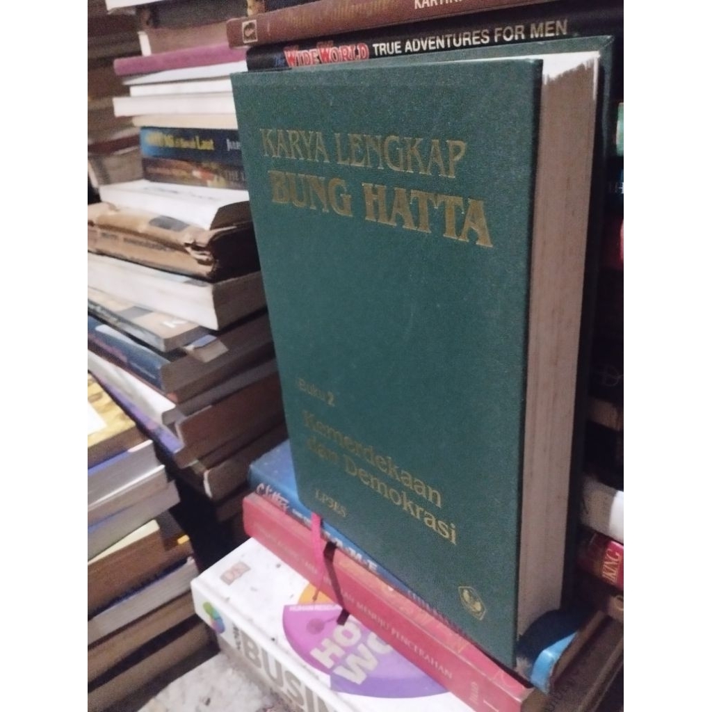 karya lengkap bung hatta buku 2 kemerdekaan dan demokrasi