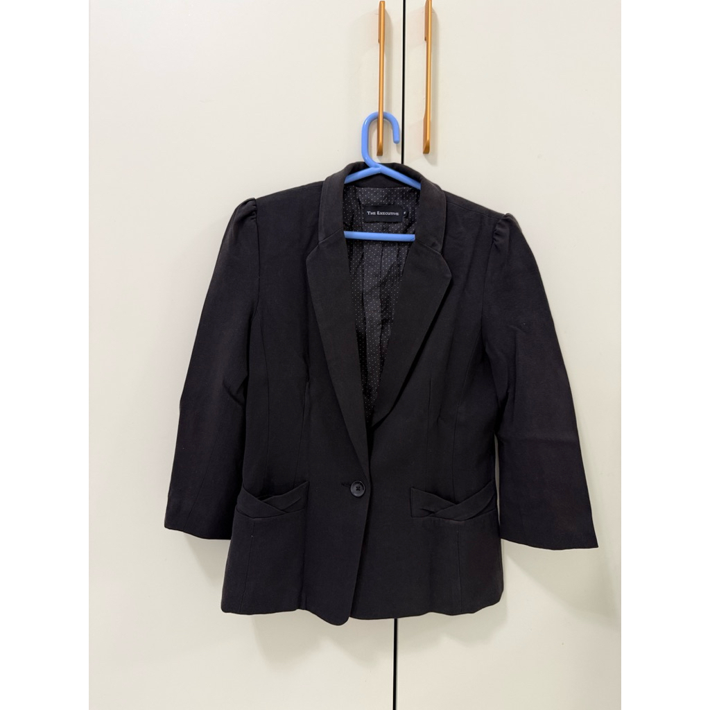 Preloved Blazer wanita Executive