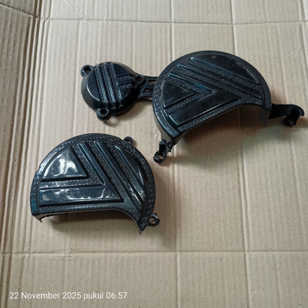 Tutup pelindung mesin KLX 150 G BF SM DTRACKER 150 cover blok mesin KLX150 S  L DTRACKER LAMA