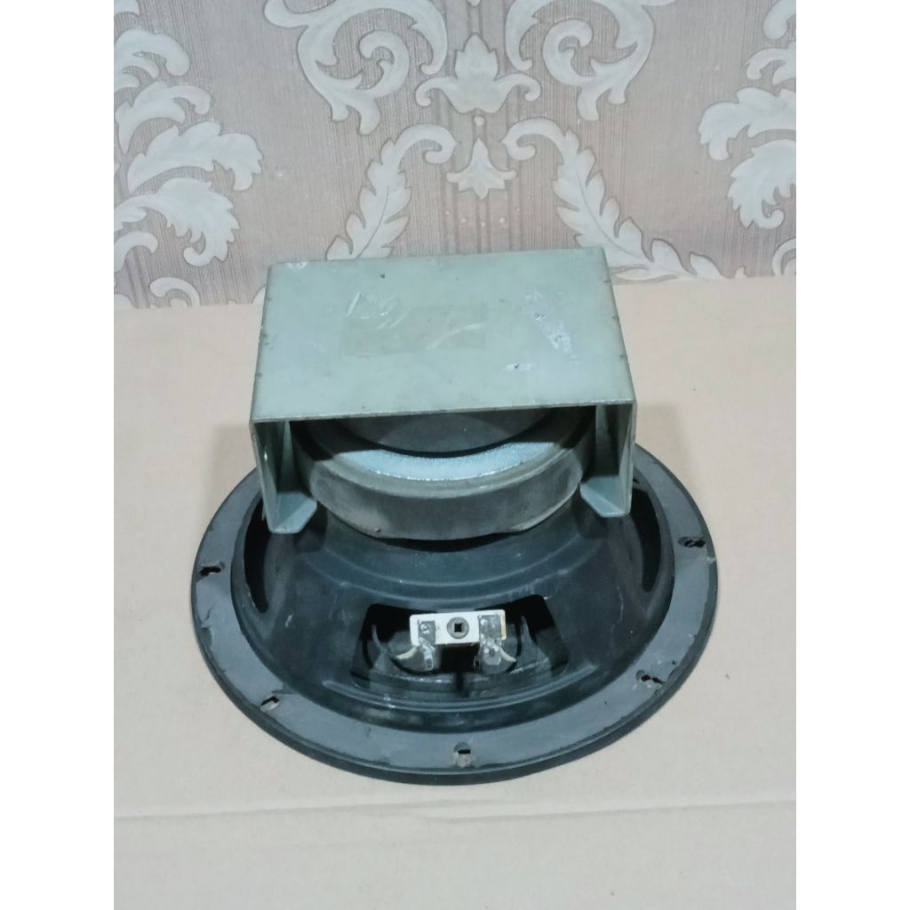 Speaker subwoofer  6 inch LG