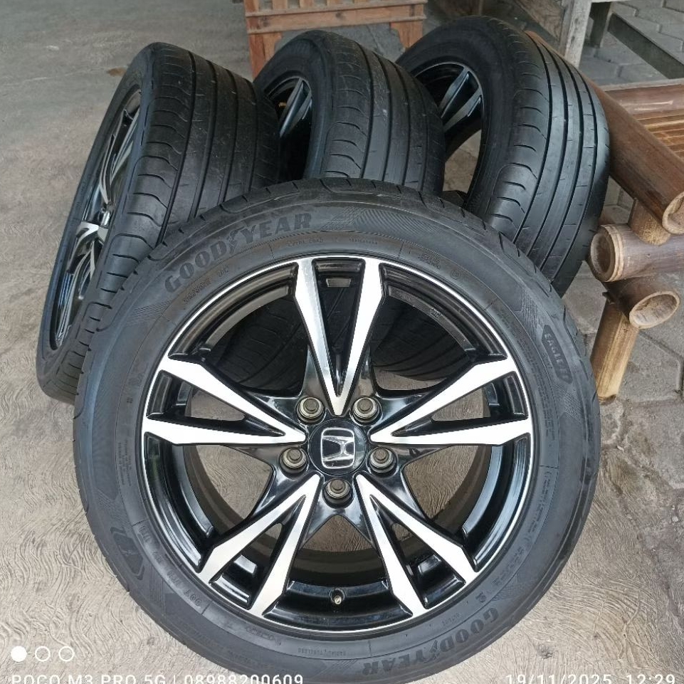 velg honda crz r17 pcd 5x114 +ban
