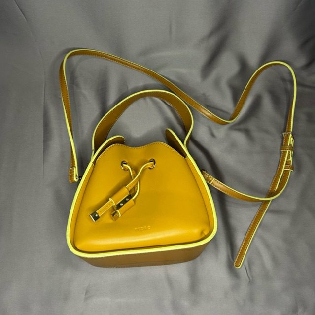 Pedro Bucket Bag tas selempang